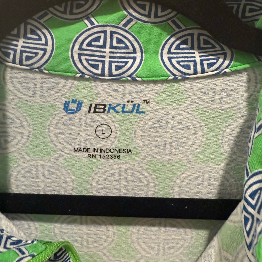 IBKUL upf shirt - Picture 2 of 3